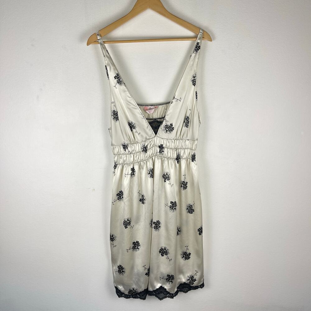 Victoria’s Secret Angels Off White Black Floral Babydoll Slip dress LARGE Y2K